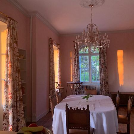 Le Manoir Des Rochers Bouere Εξωτερικό φωτογραφία